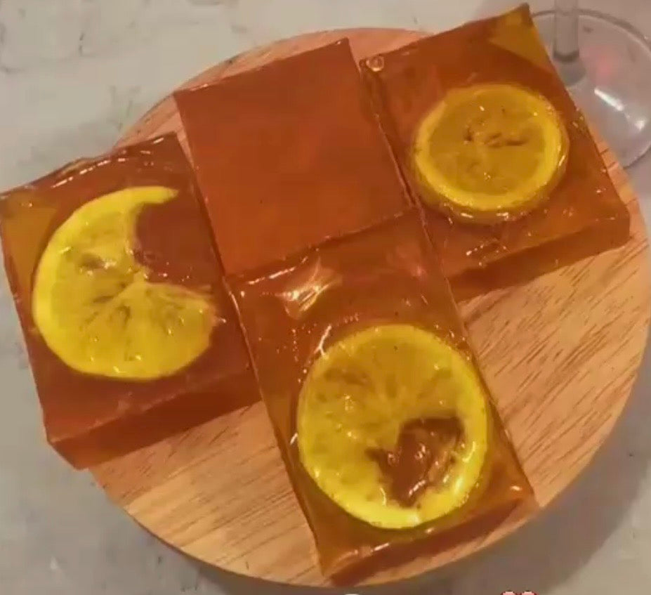 Queen’s Organic Beauty Bar Soap